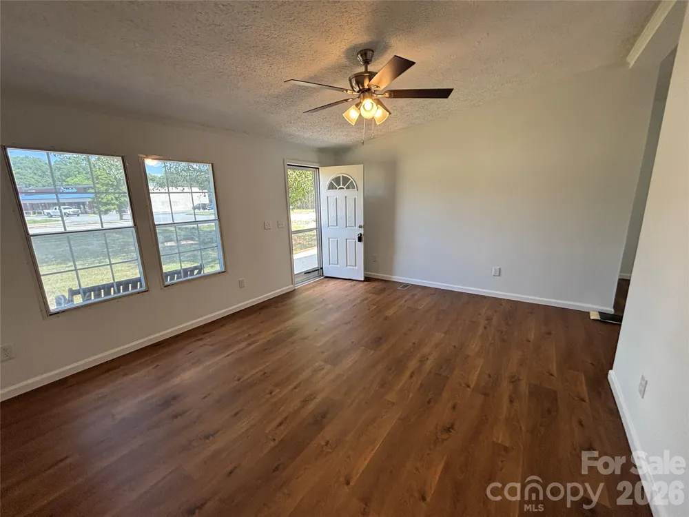 559 School Drive Taylorsville, NC 28681