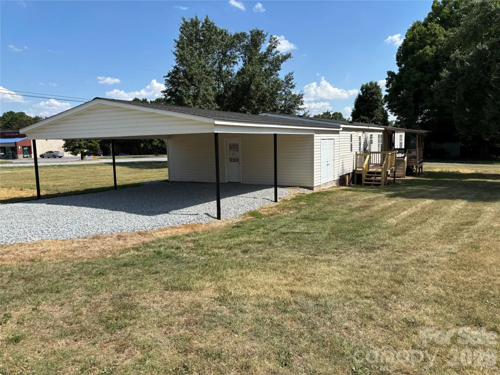 559 School Drive Taylorsville, NC 28681