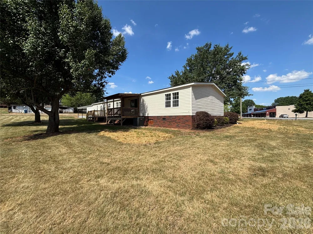 559 School Drive Taylorsville, NC 28681