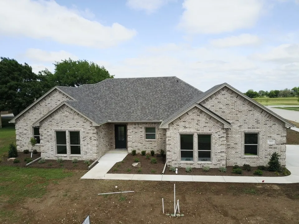 501 John Jr Drive Lindsay, TX 76250