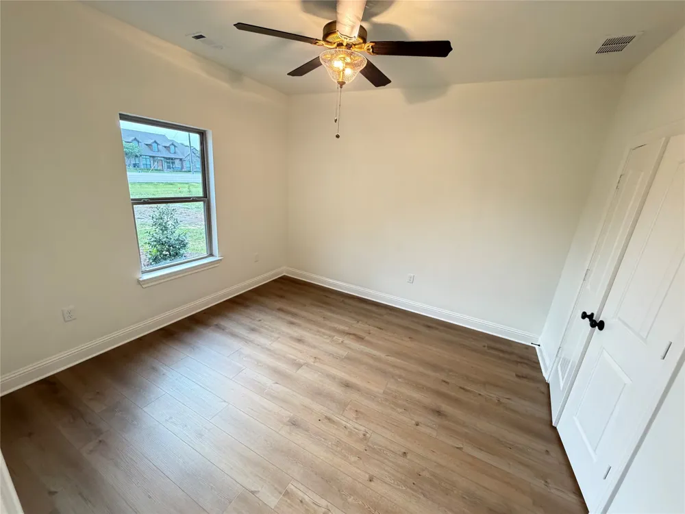 501 John Jr Drive Lindsay, TX 76250