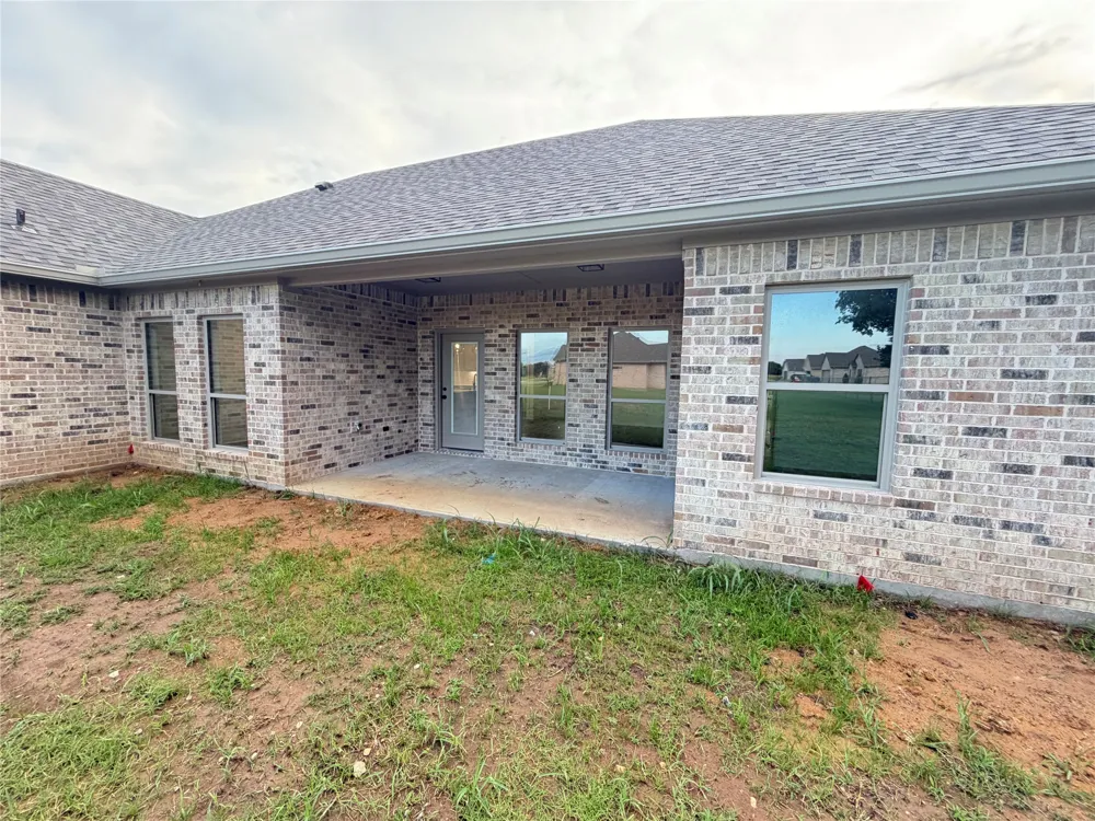 501 John Jr Drive Lindsay, TX 76250