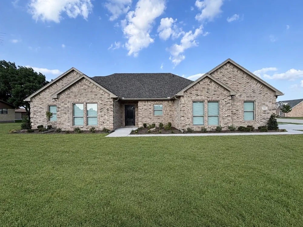 501 John Jr Drive Lindsay, TX 76250