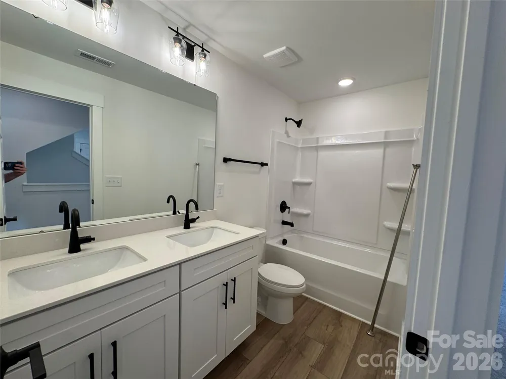 2265 Tabor Road Sherrills Ford, NC 28673