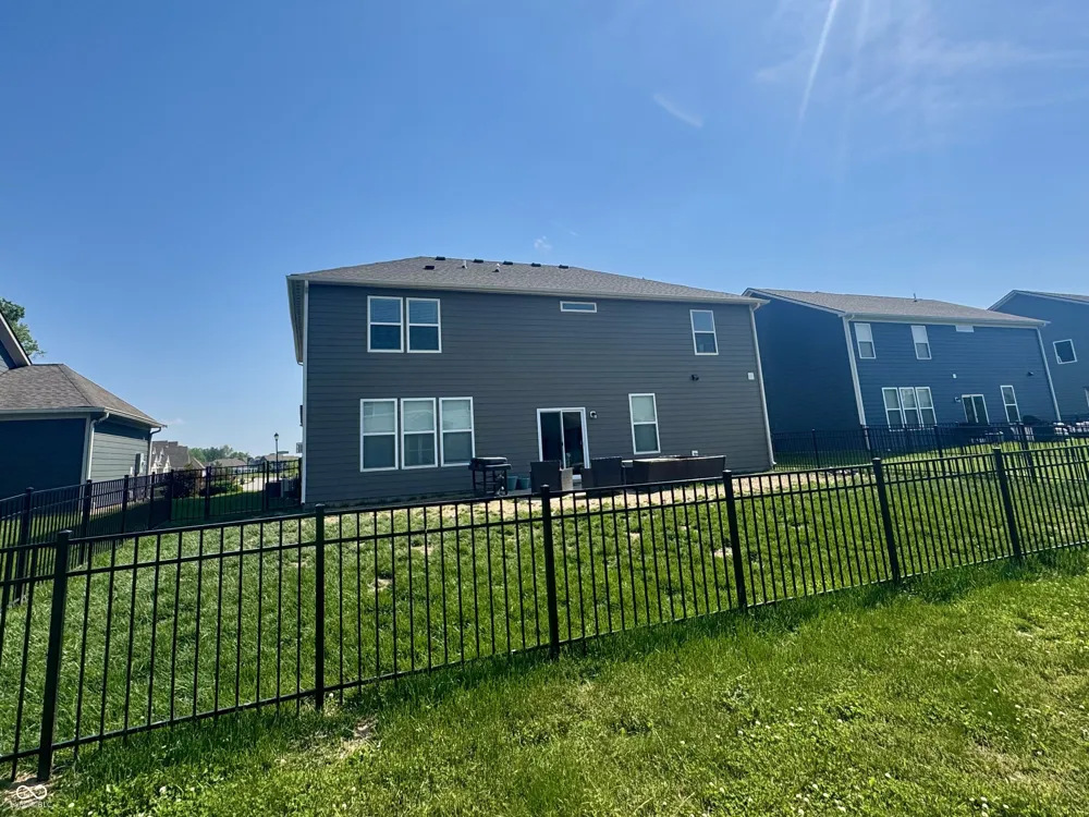 3704 Drummore Place Bargersville, IN 46106