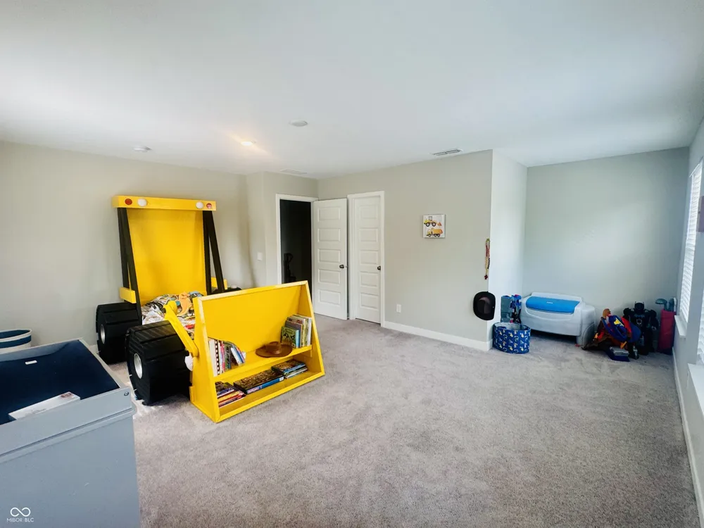 3704 Drummore Place Bargersville, IN 46106