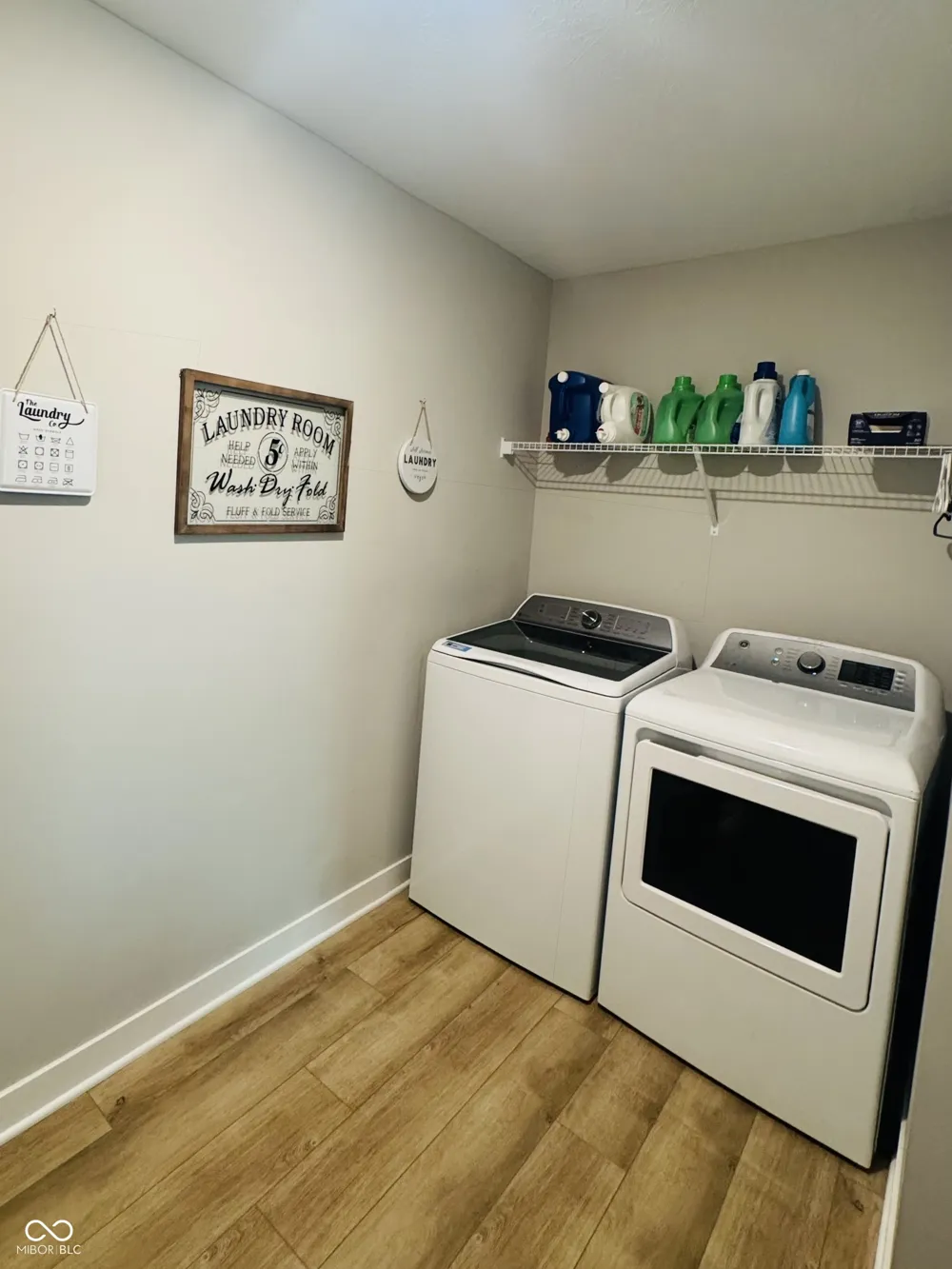 3704 Drummore Place Bargersville, IN 46106