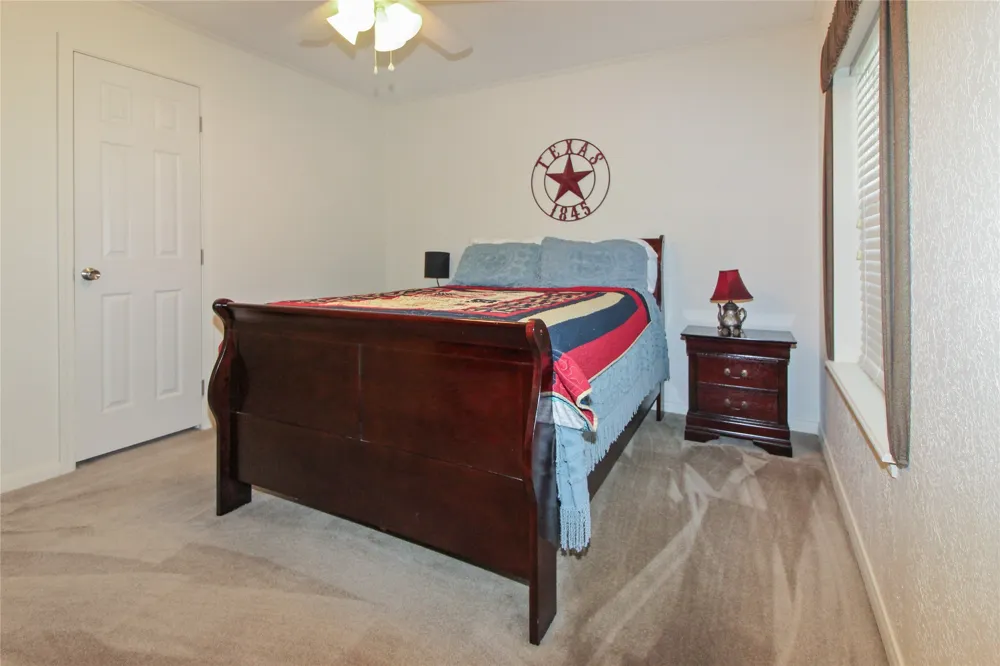 455 Hughes Cemetery Road Italy, TX 76651