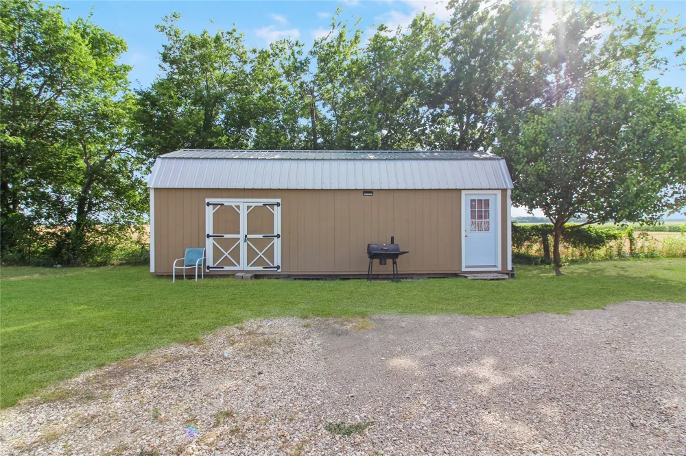 455 Hughes Cemetery Road Italy, TX 76651