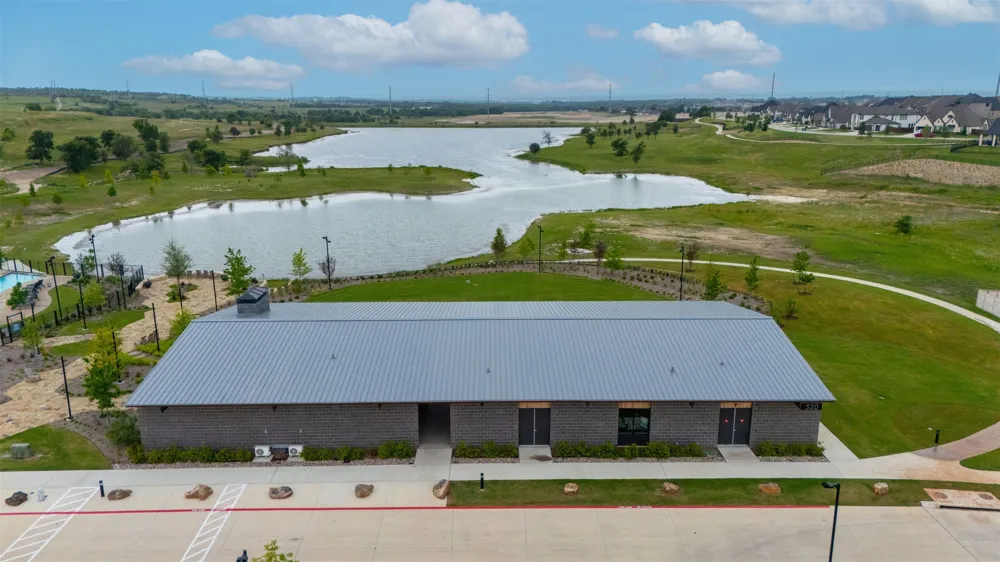 228 Palo Duro Bend Rhome, TX 76078