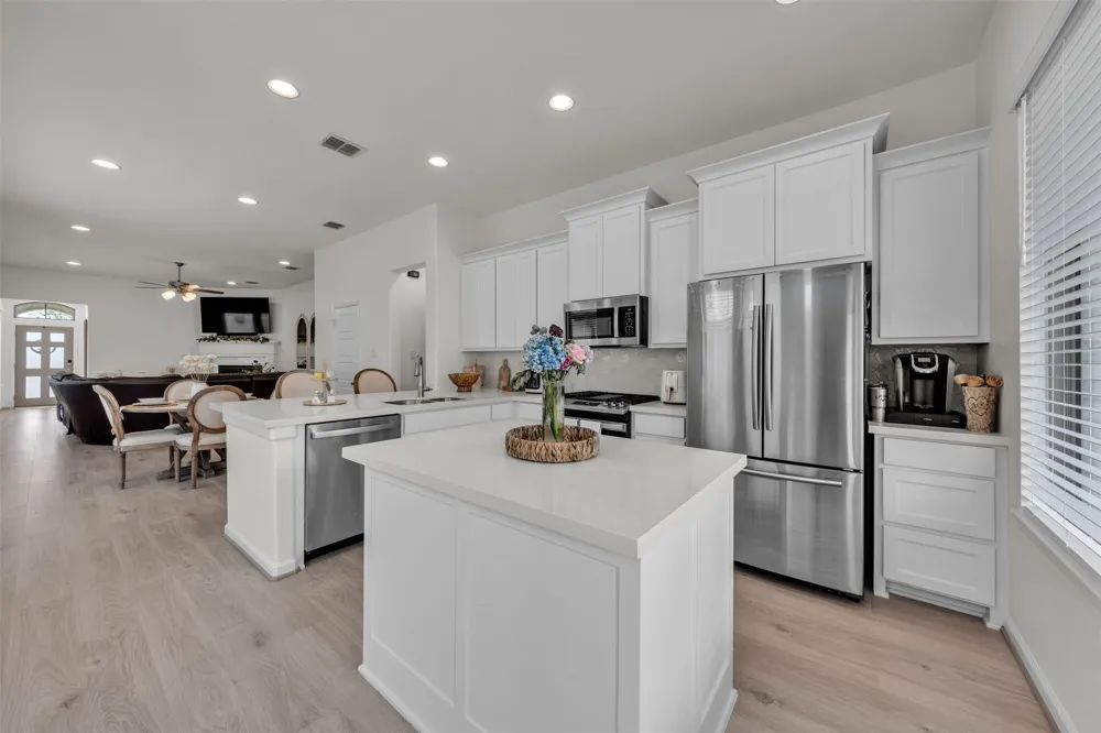 228 Palo Duro Bend Rhome, TX 76078