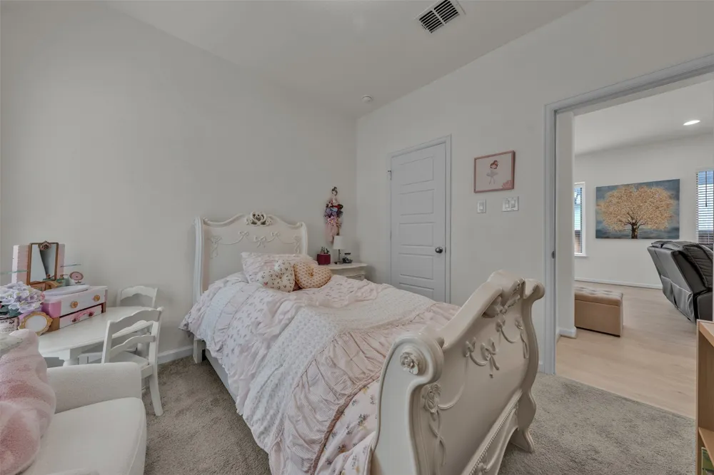 228 Palo Duro Bend Rhome, TX 76078
