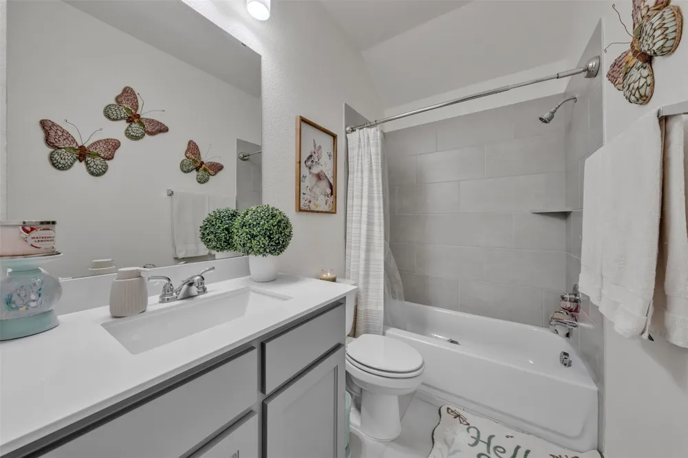 228 Palo Duro Bend Rhome, TX 76078