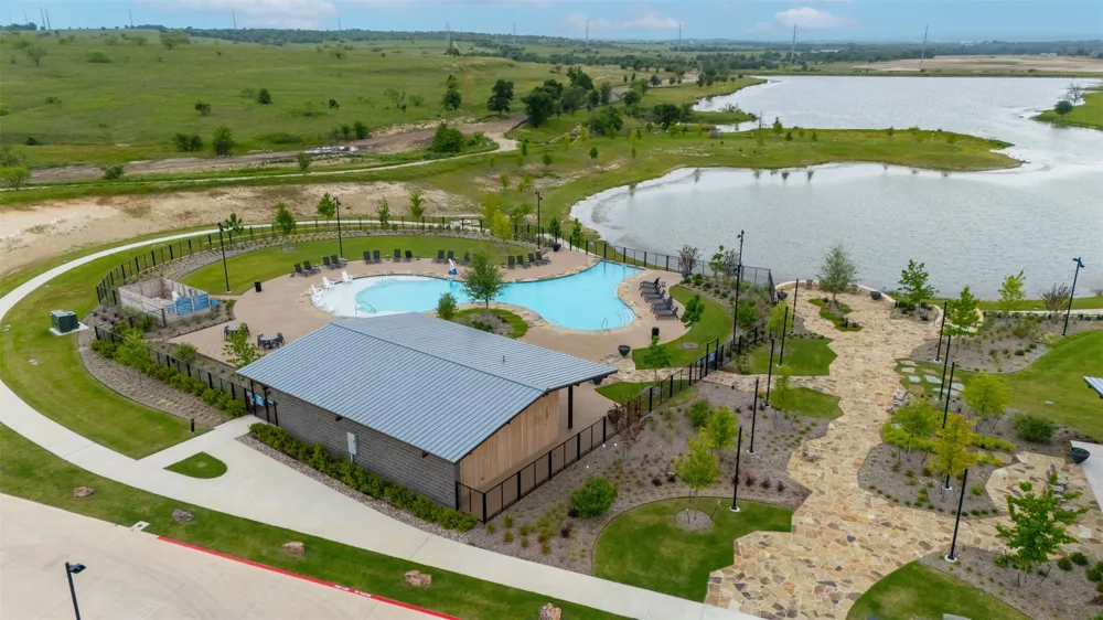 228 Palo Duro Bend Rhome, TX 76078