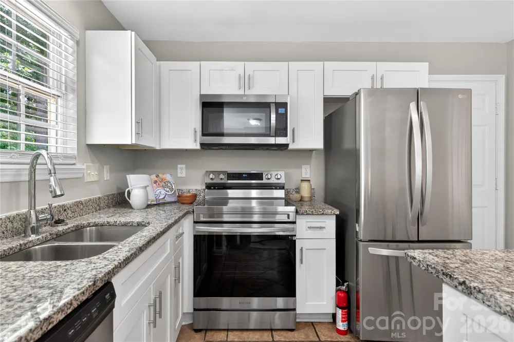 12624 Cardinal Woods Drive Pineville, NC 28134