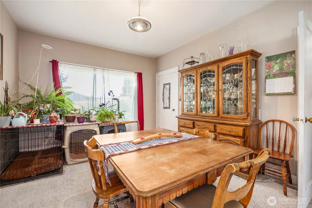 1281 Totem Pole Road Manson, WA 98831