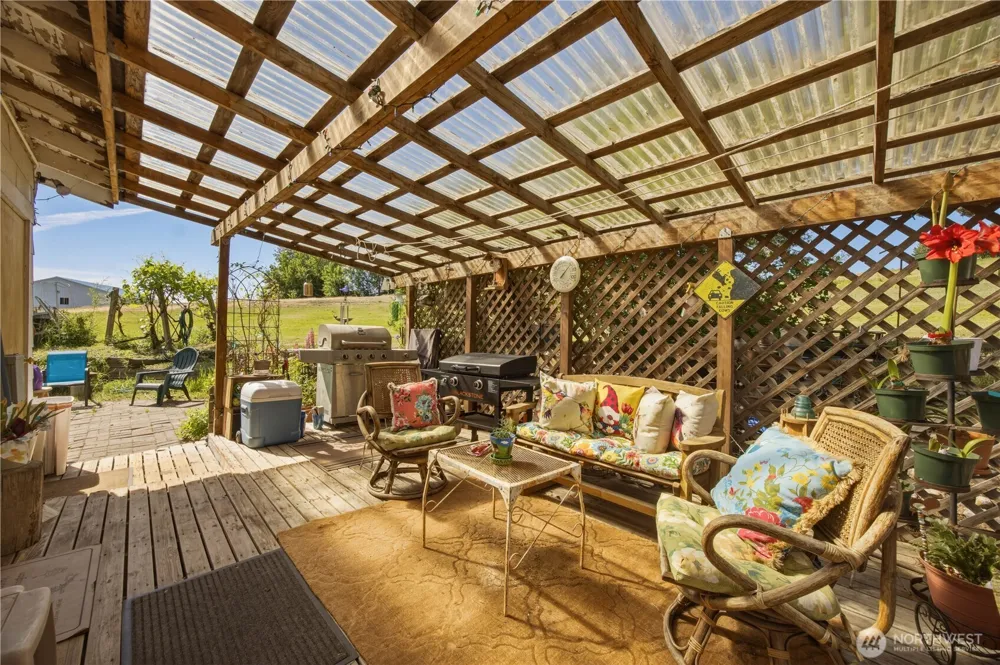1281 Totem Pole Road Manson, WA 98831