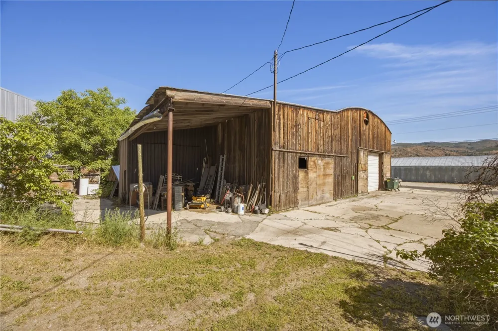 1281 Totem Pole Road Manson, WA 98831