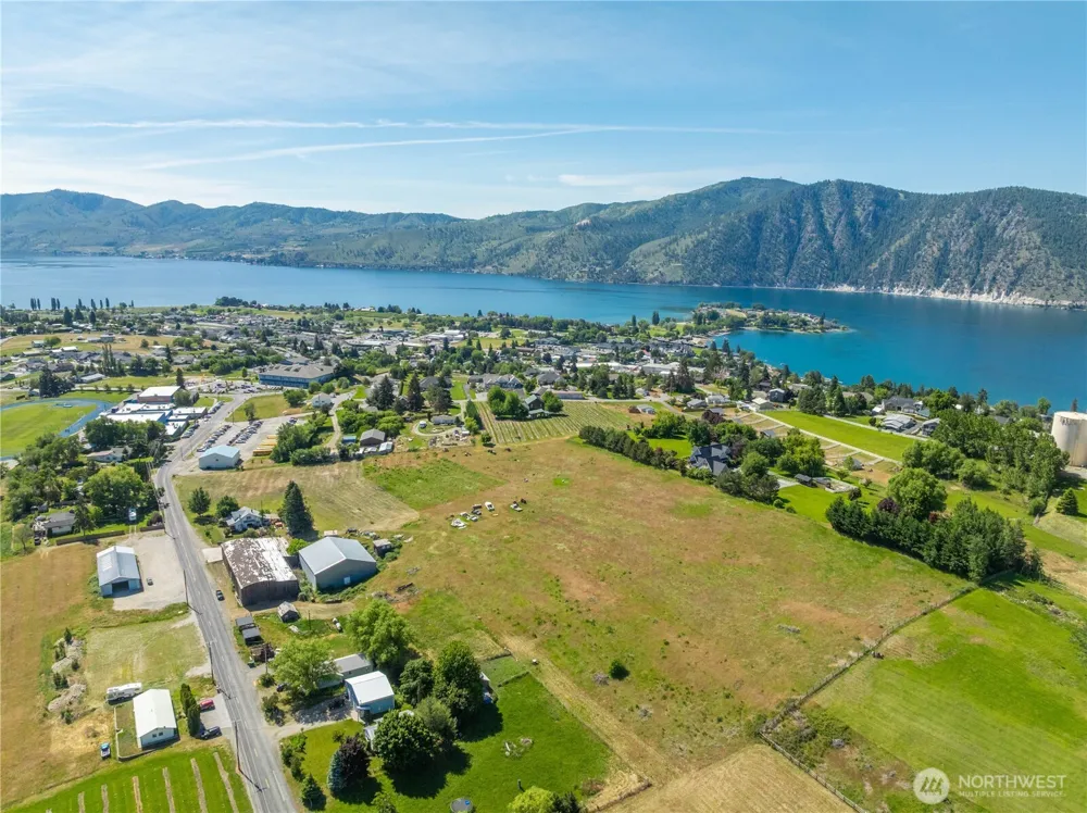 1281 Totem Pole Road Manson, WA 98831