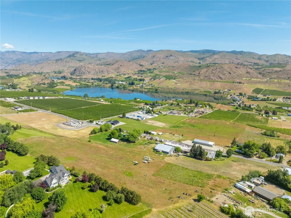 1281 Totem Pole Road Manson, WA 98831