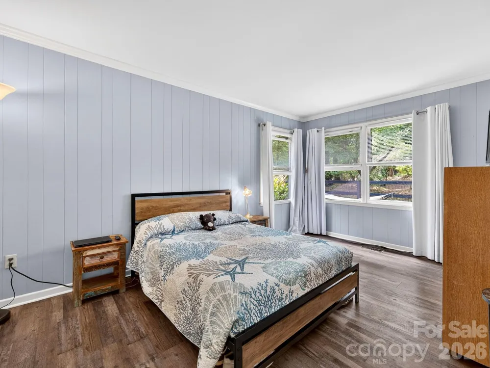 707 Dogwood Trail Tryon, NC 28782