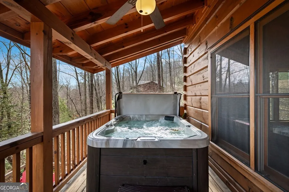 275 N Moreland DR Cherry Log, GA 30522