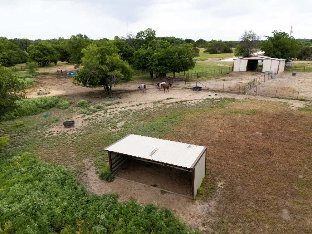 418 S Broadway Street Meridian, TX 76665