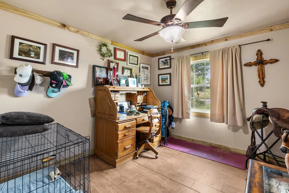 418 S Broadway Street Meridian, TX 76665