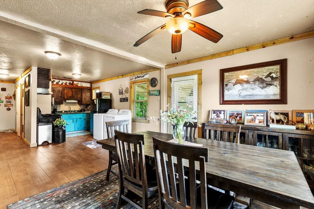 418 S Broadway Street Meridian, TX 76665
