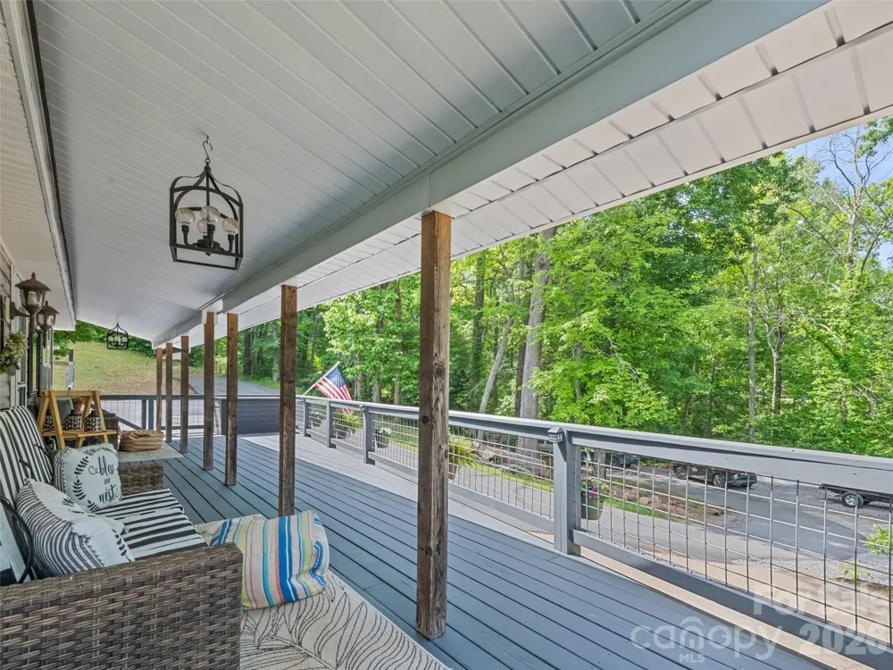 222 Thistle Ridge Clyde, NC 28721