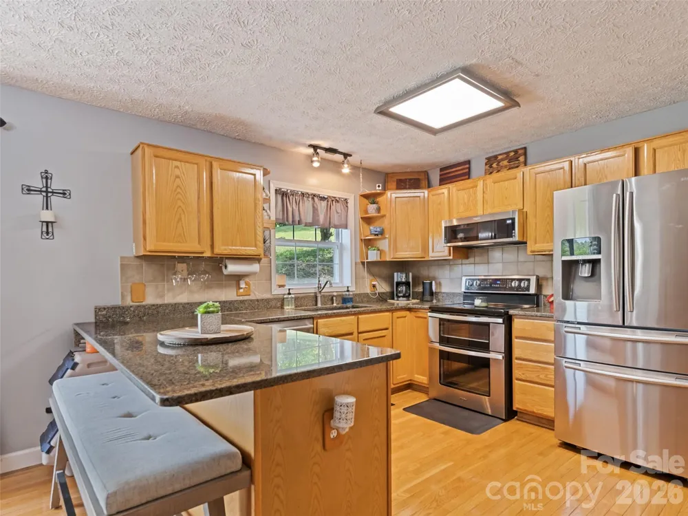 222 Thistle Ridge Clyde, NC 28721