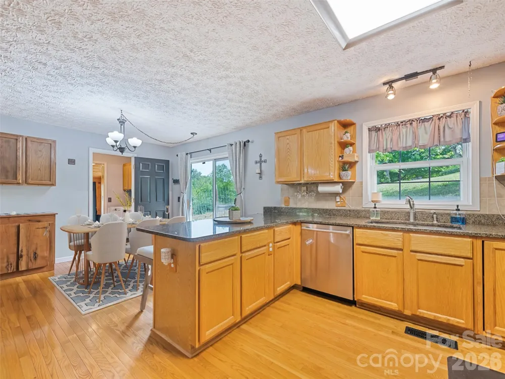 222 Thistle Ridge Clyde, NC 28721