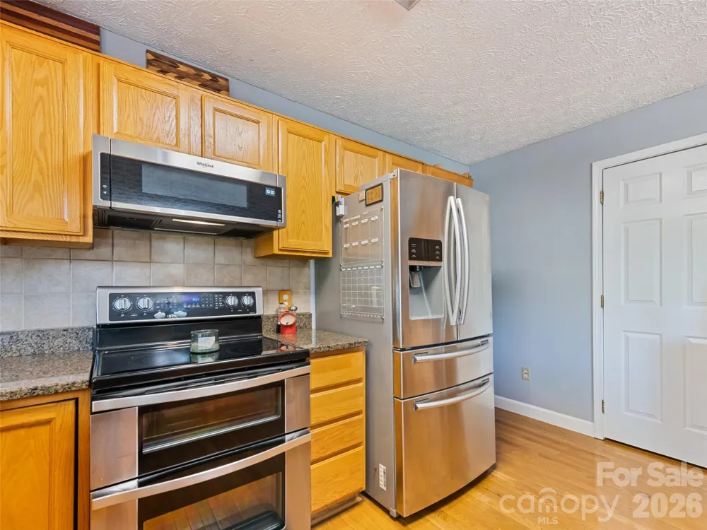 222 Thistle Ridge Clyde, NC 28721