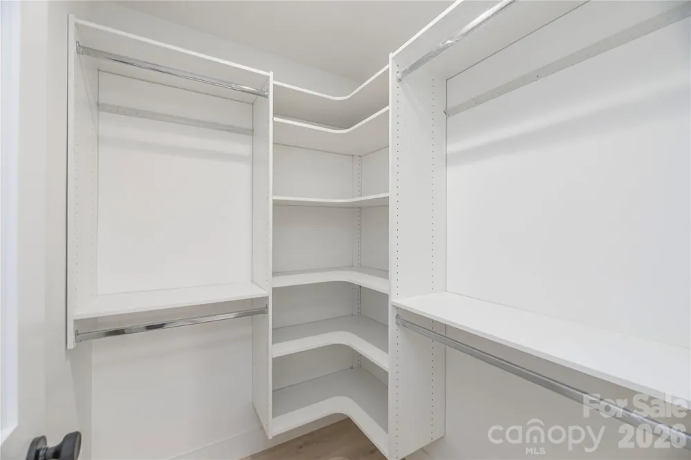 32 Oak Hill Road Candler, NC 28715