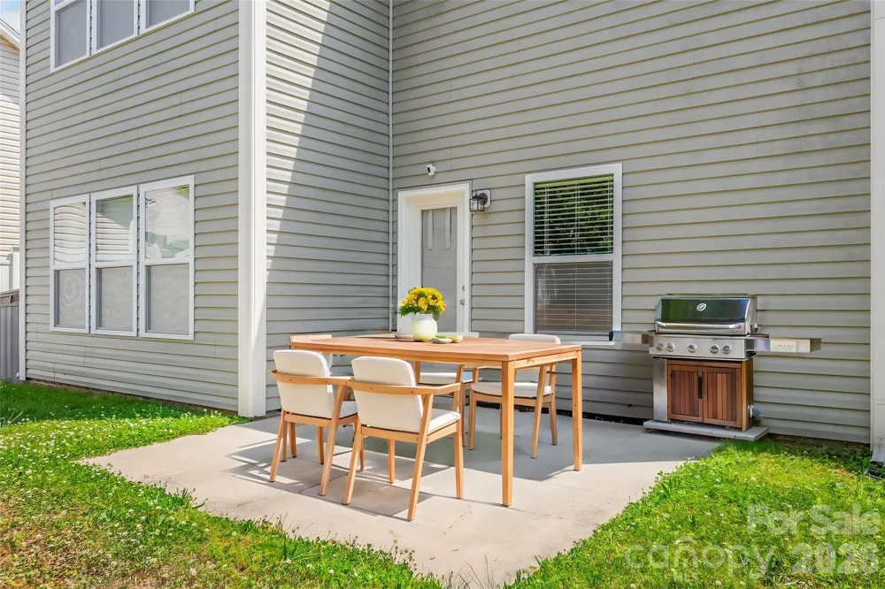 427 Inlet Place Drive Winston Salem, NC 27127