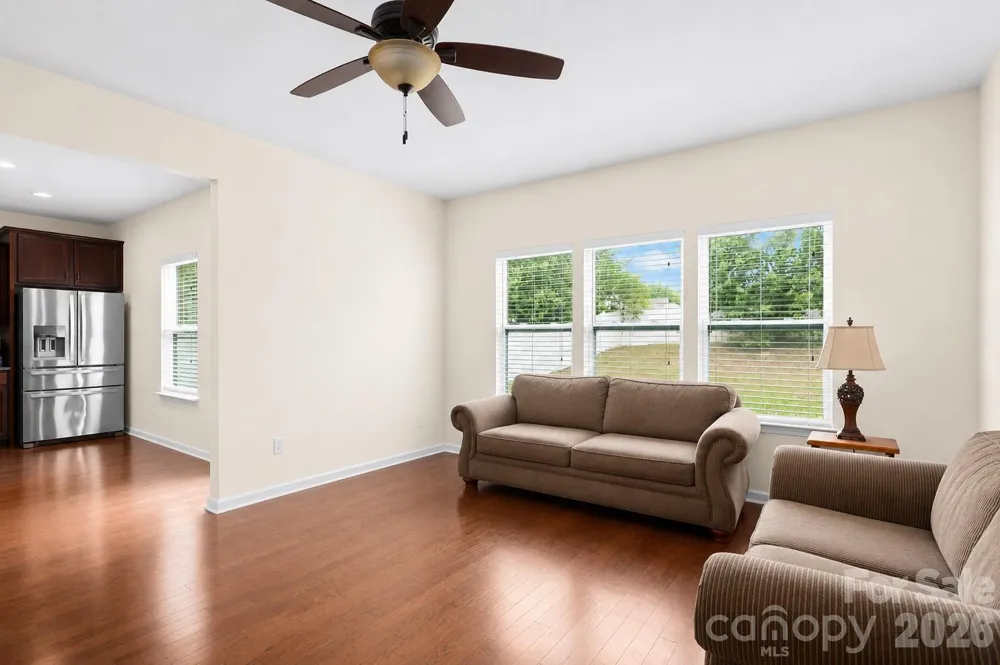 427 Inlet Place Drive Winston Salem, NC 27127