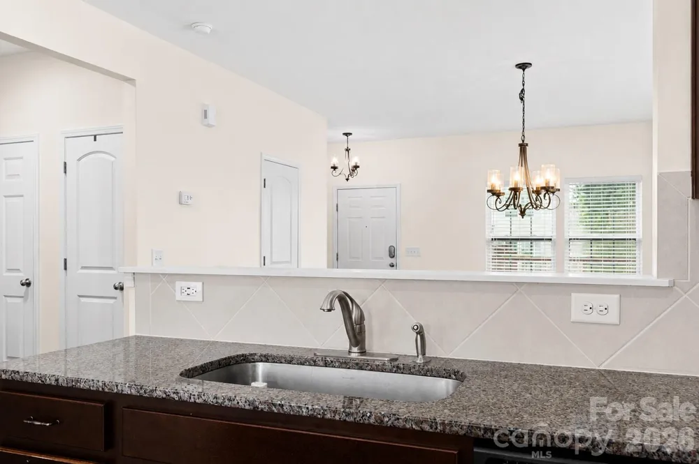 427 Inlet Place Drive Winston Salem, NC 27127