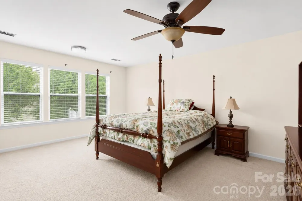 427 Inlet Place Drive Winston Salem, NC 27127