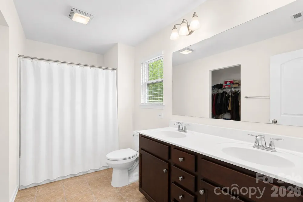 427 Inlet Place Drive Winston Salem, NC 27127