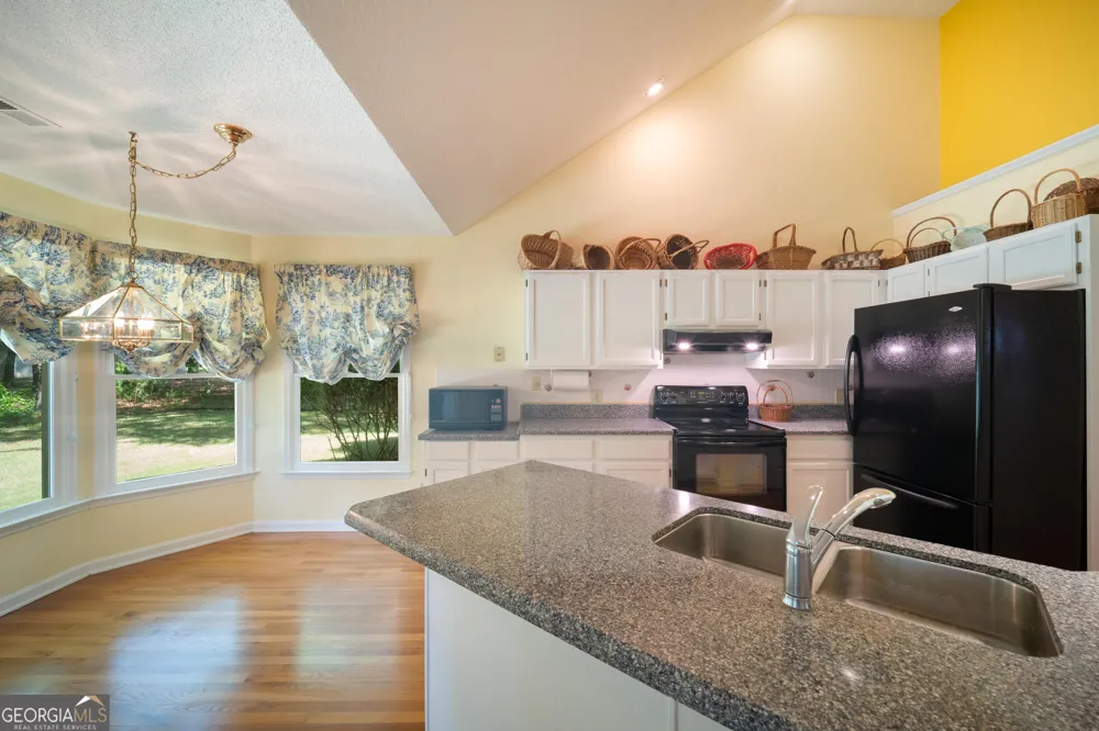 55 Beau Brook LN Sharpsburg, GA 30277