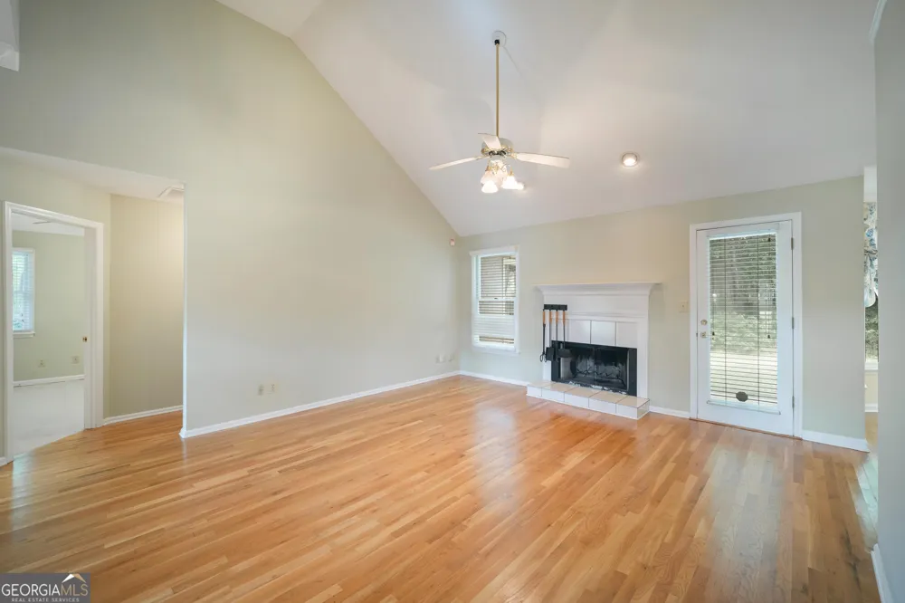 55 Beau Brook LN Sharpsburg, GA 30277