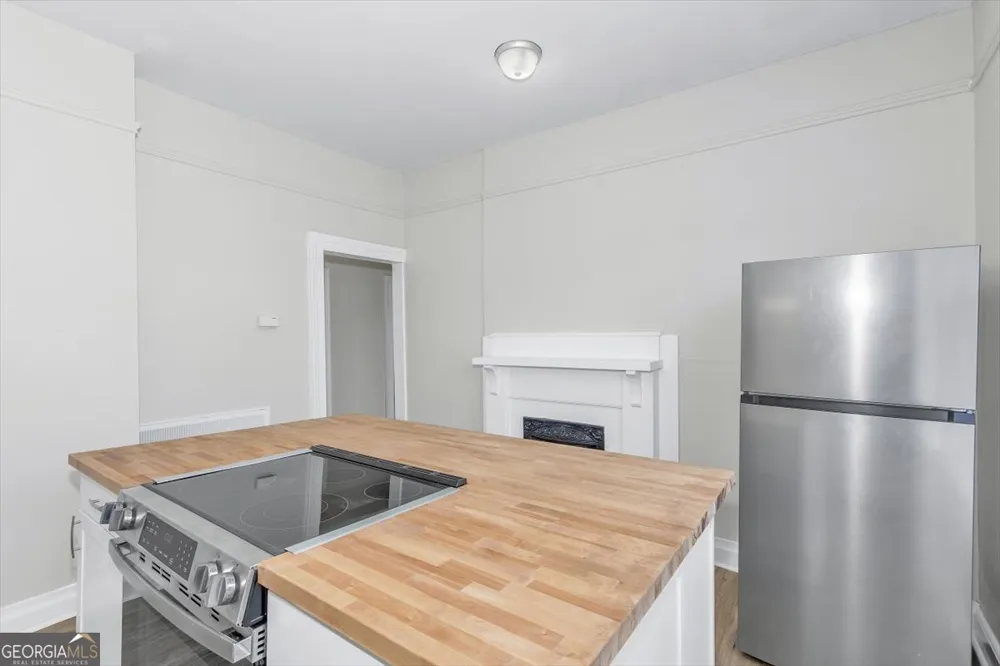 211 Broad ST Augusta, GA 30901