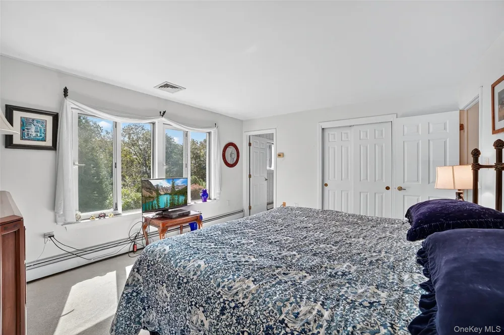 986 Cliff Avenue Yorktown Heights, NY 10598