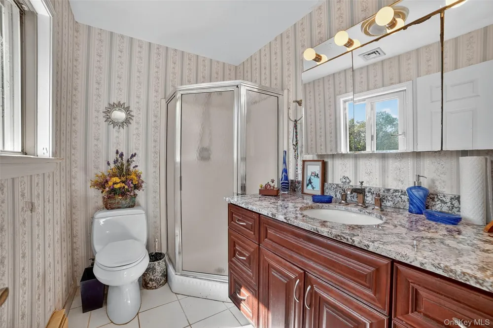 986 Cliff Avenue Yorktown Heights, NY 10598