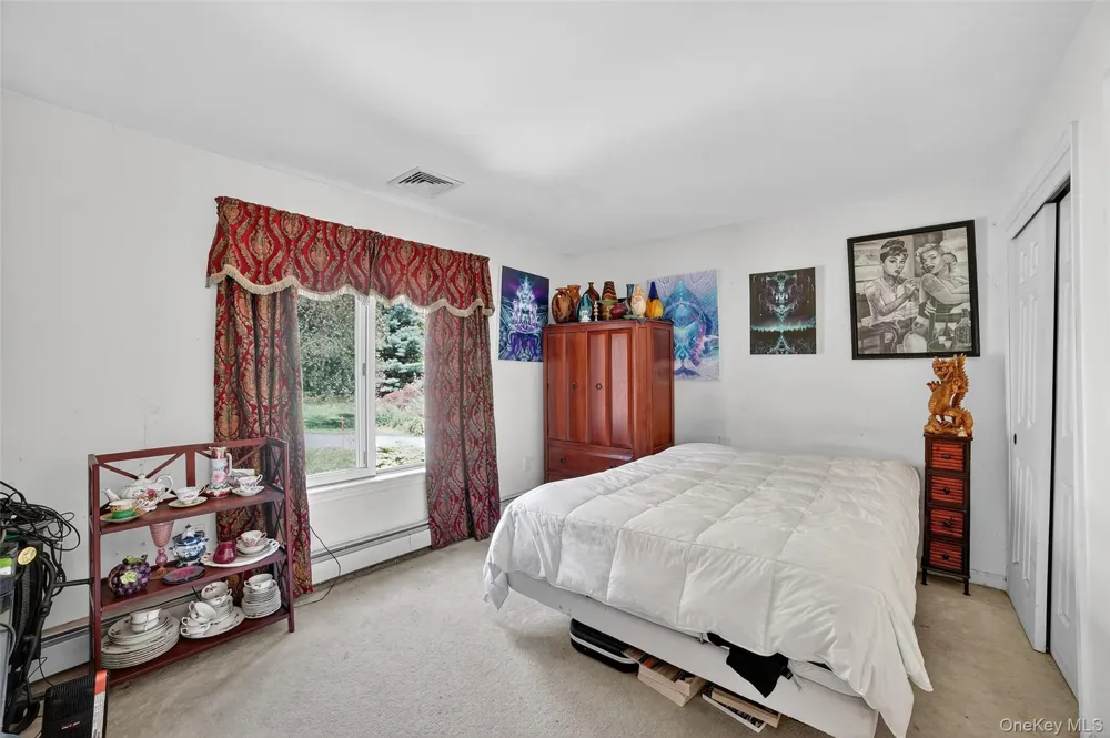 986 Cliff Avenue Yorktown Heights, NY 10598