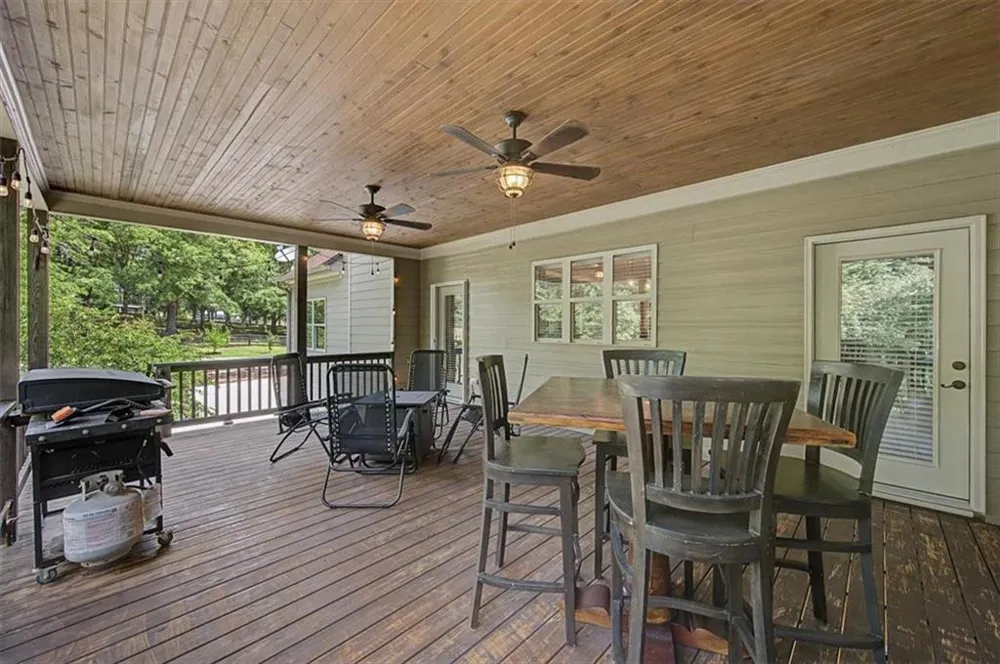 711 Upper Burris Road Canton, GA 30114