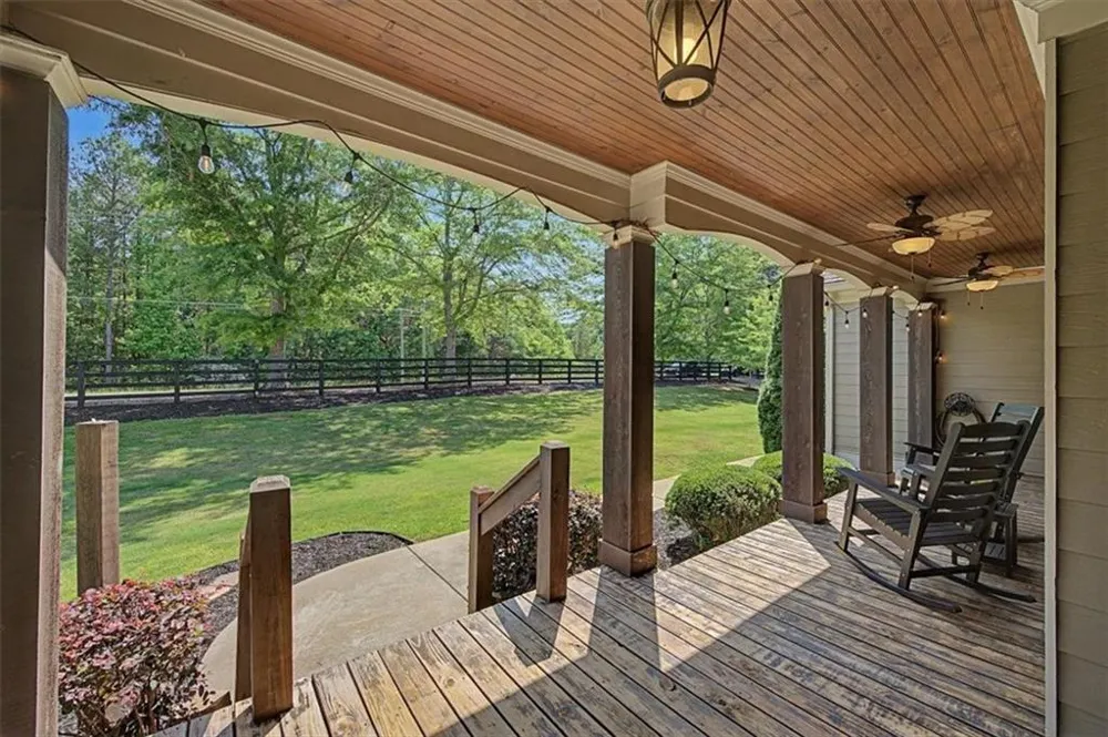 711 Upper Burris Road Canton, GA 30114