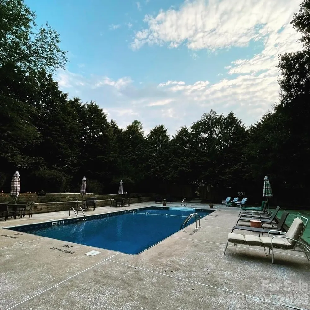 12 Pencross Circle Etowah, NC 28729