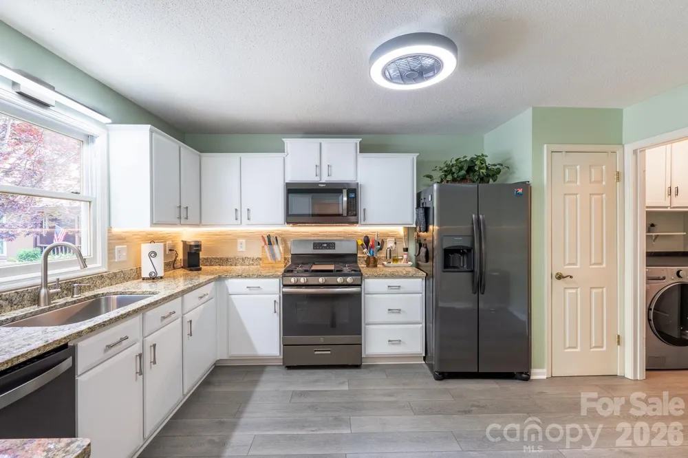 12 Pencross Circle Etowah, NC 28729