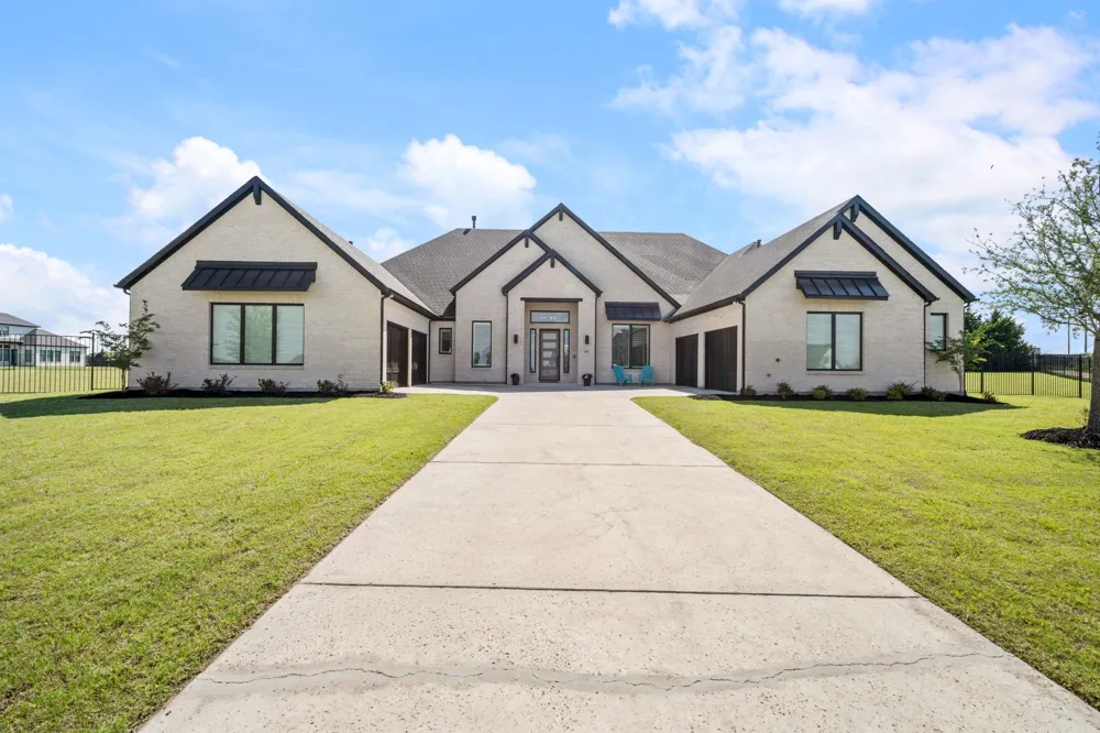 456 Infinito Drive Sunnyvale, TX 75182
